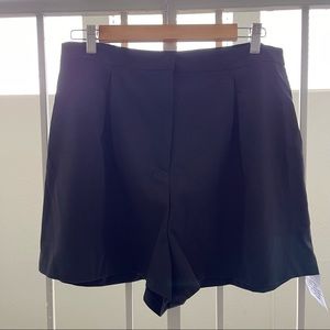 ASOS DESIGN Hourglass a-line tailored shorts with pleat front in black